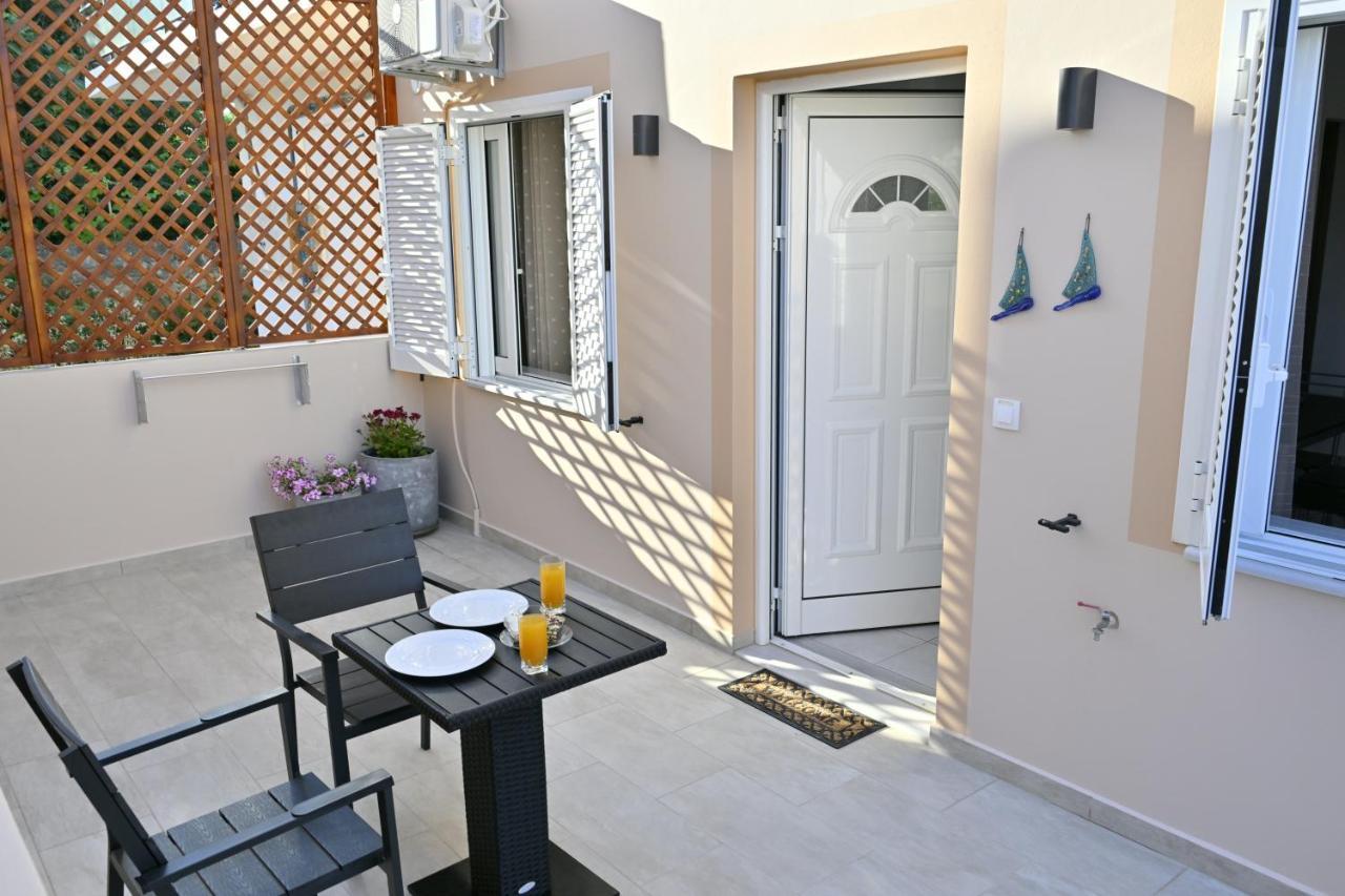 Artemis No.2 Apartment Kíssamos Extérieur photo
